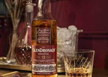 Exploring the Rich Flavors of Glendronach 12 Whisky