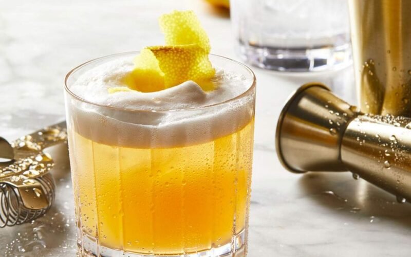 These Are the Best 2 Whisky Cocktails You Need to Try