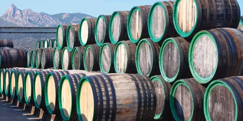 A Guide to Whisky Barrel Sizes and Types