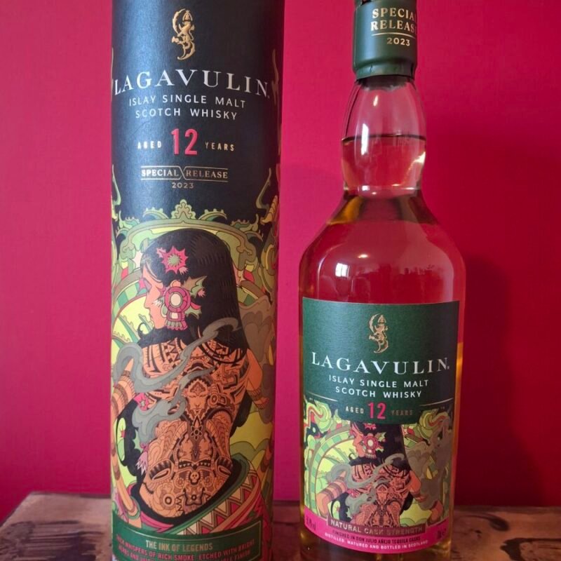 Lagavulin 12Yo Ink Of Legends Special 2023