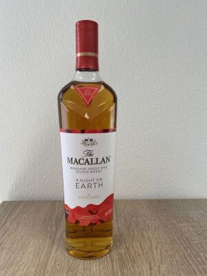 Photo of whisky bottle in tidy location