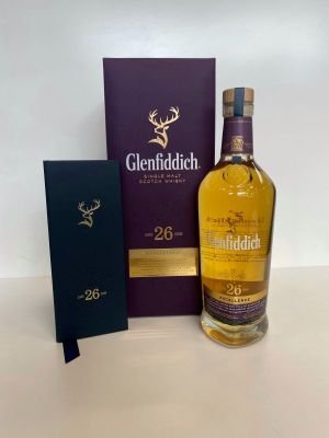 Fles, verpakking en extra item(s) uitgestald